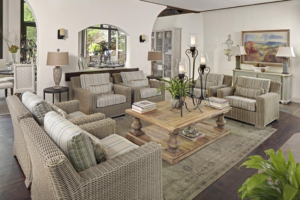 Using outdoor indoor furniture to improve your home